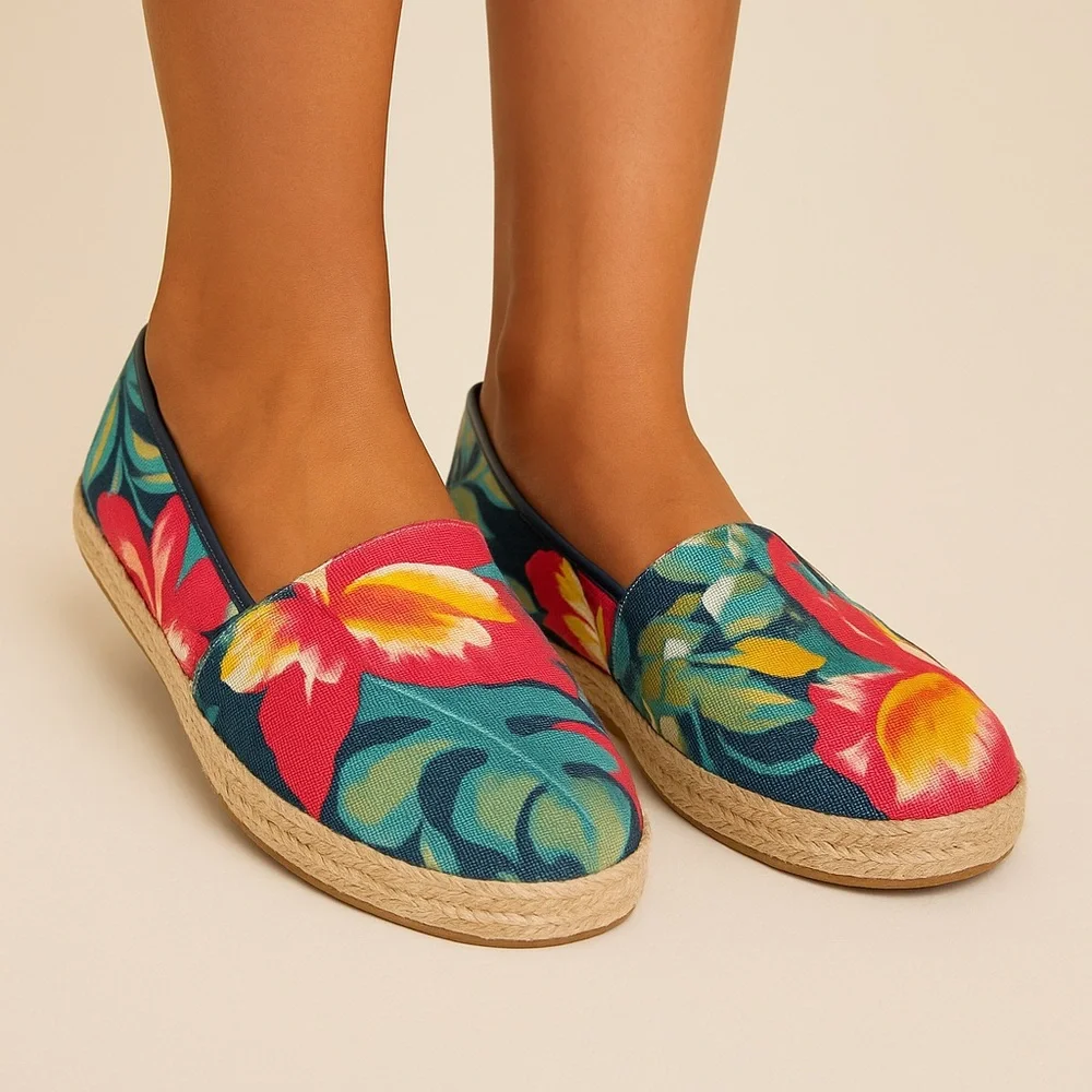 Born‎ BOC Floral Franki Hawaiian Tropical  Womens Size 7 Flat